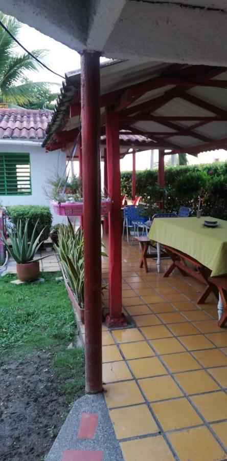 Ortimar Bed and Breakfast Tolú Buitenkant foto