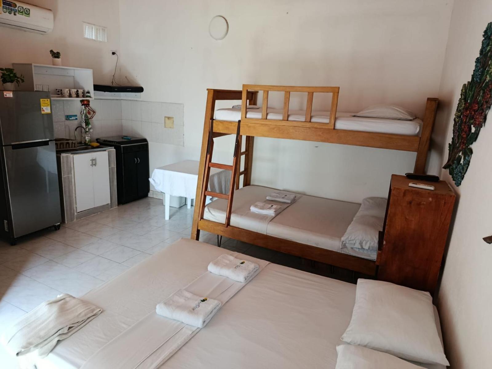 Ortimar Bed and Breakfast Tolú Buitenkant foto
